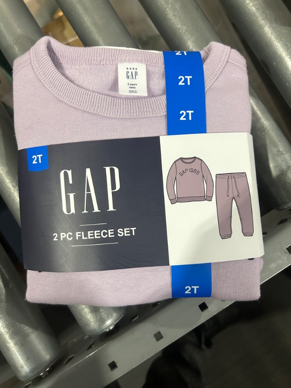 Photo 2 of gap-kids-toddler-2-piece-fleece- 2T