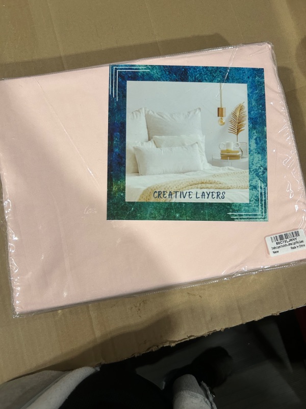 Photo 2 of * used * queen size * 
Pink queen Size Sheets -1800TC Deep Pocket to 21 inches Mattress 4 Piece - Premium Bedding Sheets & Pillowcases 