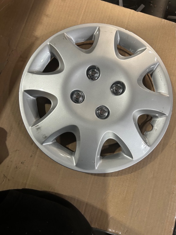 Photo 2 of KT Four ABS Plastic Silver Colored Hubcap - 14 Inch Diameter