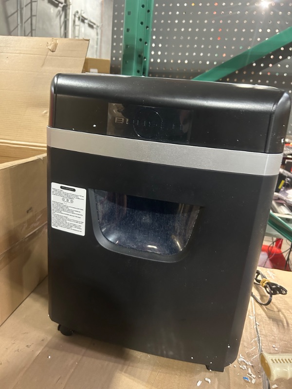 Photo 3 of **NON FUNCTIONAL*FOR PARTS ONLY*
BONSEN 100-Sheet Auto Feed Paper Shredder  P-4,6-Gallon Bin (S3110) 100-Sheet Autofeed