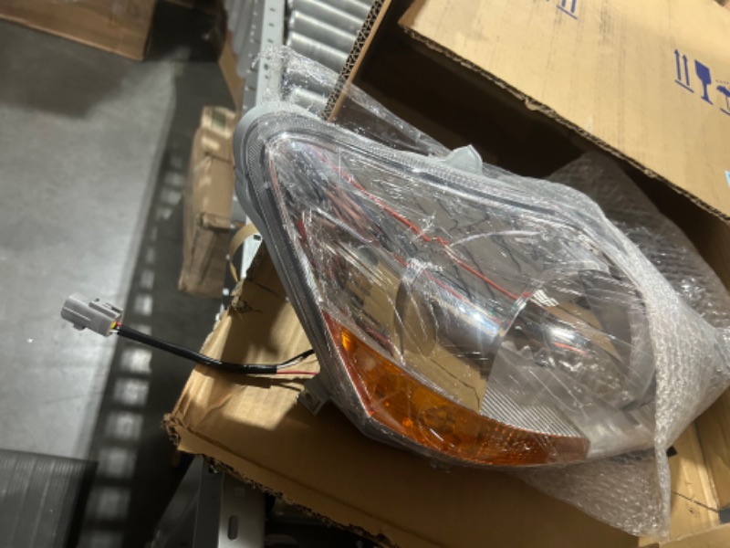 Photo 1 of BLACKHORSE-RACING Headlight Set Left and Right Compatible for Toyota Yaris Sedan 2007 2008 2009 2010 2011, Replaces OE number 8117052A80, 8113052A90