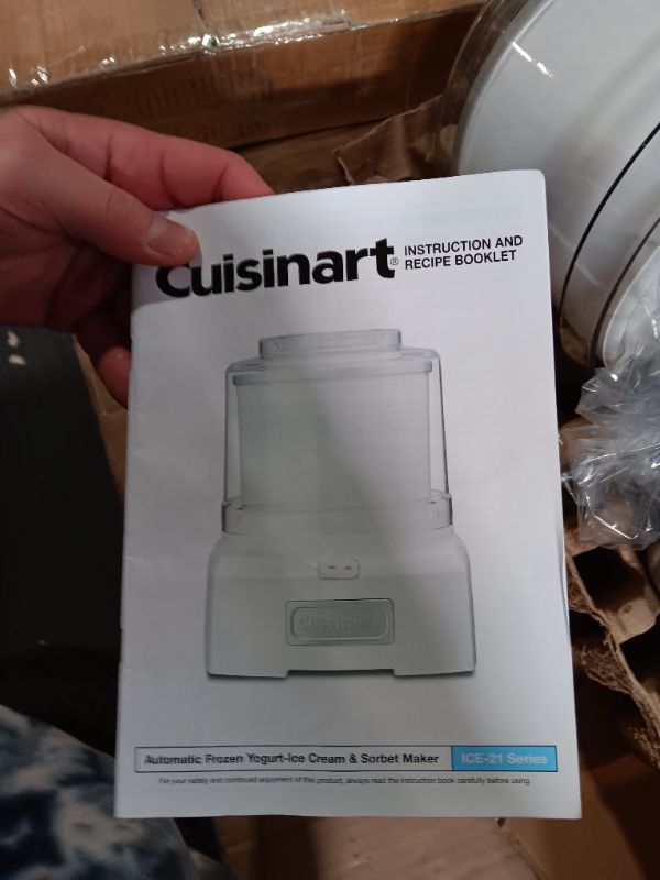 Photo 6 of * not functional * sold for parts oly *
Cuisinart ICE-21P1 1.5-Quart Frozen Yogurt, Ice Cream and Sorbet Maker, Double Insulated Freezer Bowl 