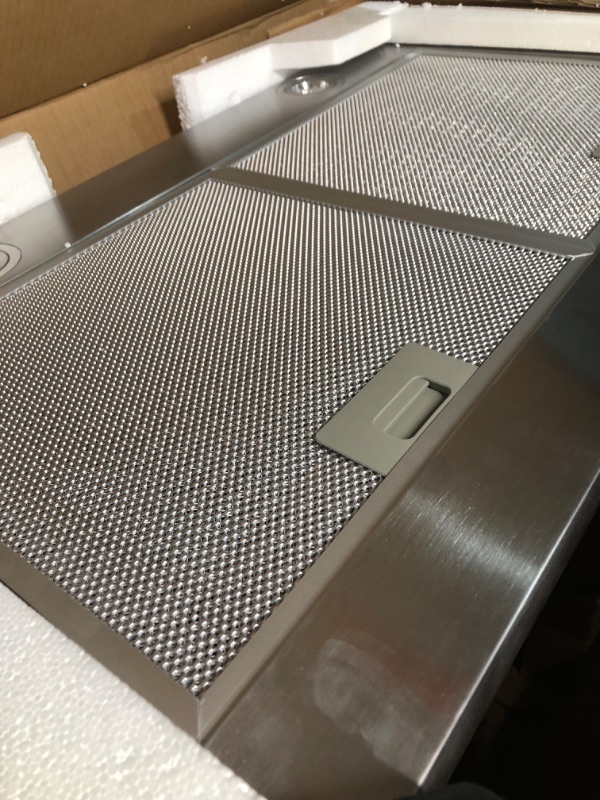 Photo 4 of ***USED LIKE NEW***Comfee CVP30W7AST 30 Inch 450 CFM 3 Speed Gesture Sensing &Touch Control Panel Range Hood 30 inches Gesture Sensing Control 1 Count (Pack of 1)