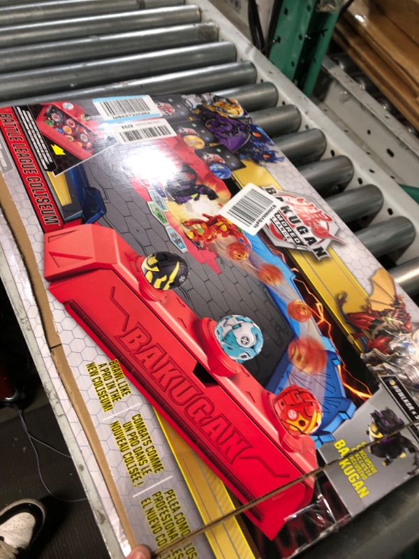 Photo 1 of Bakugan Battle League Coliseum, Deluxe Game Board with Exclusive Fused Howlkor x Serpenteze, Kids Toys for Boys Ages 6 and up