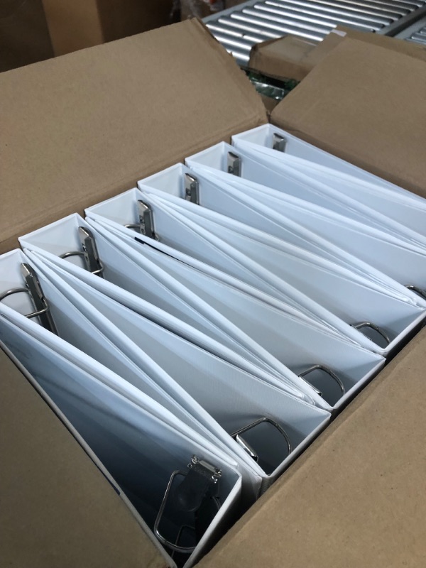 Photo 3 of Avery Heavy-Duty View Binder, 1-1/2" One Touch Slant Rings, DuraHinge, 12 White Binders (79795), 1.5" 1.5" 12 Pack Binder