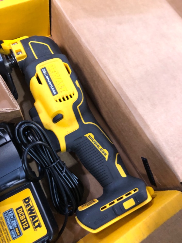 Photo 2 of * used * incomplete * see all images *
DeWalt DCS354D1 20V Max Brushless Cordless Oscillating Multi-Tool