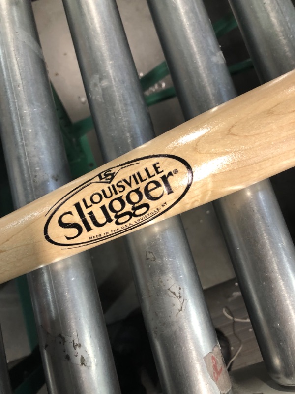 Photo 2 of Louisville Slugger Genuine Mix Unfinished Natural Clear Baseball Bat 32"