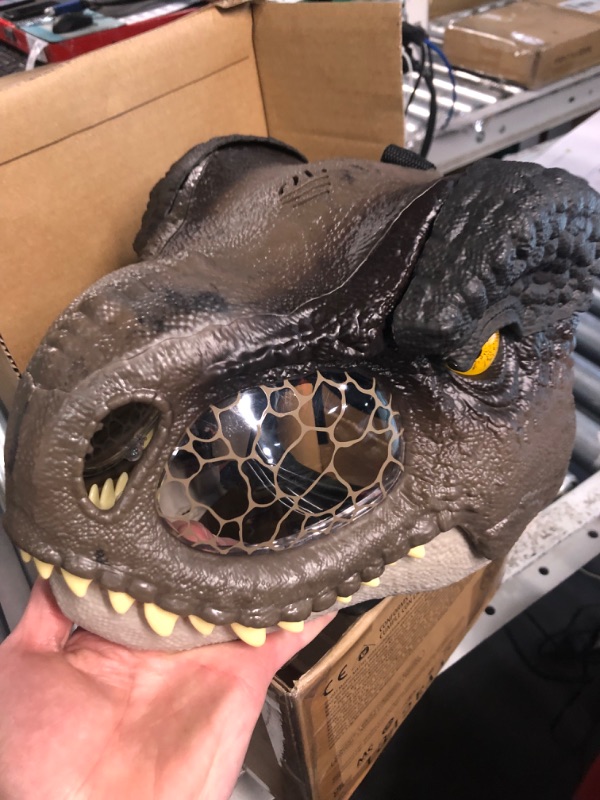 Photo 2 of ?Jurassic World Dominion Dinosaur Mask Tyrannosaurus Rex Chomp N Roar with Motion and Sounds, T Rex Costume for Kids Role-Play ???? Frustration Free Packaging