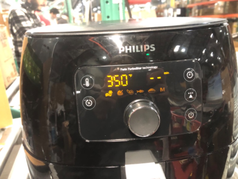 Photo 2 of Philips Premium Airfryer XXL with Fat Removal Technology, 3lb/7qt, Black, HD9650/96