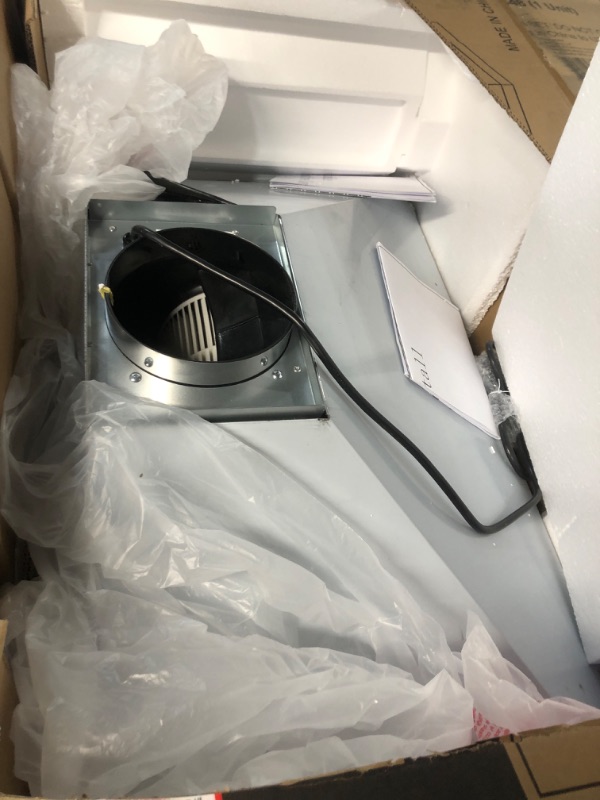 Photo 2 of ***Parts Only****USED* Comfee CVP36W6AST 36 Inch Ducted Pyramid Range 450 CFM Stainless Steel Wall Mount Vent Hood (Pack of 1)