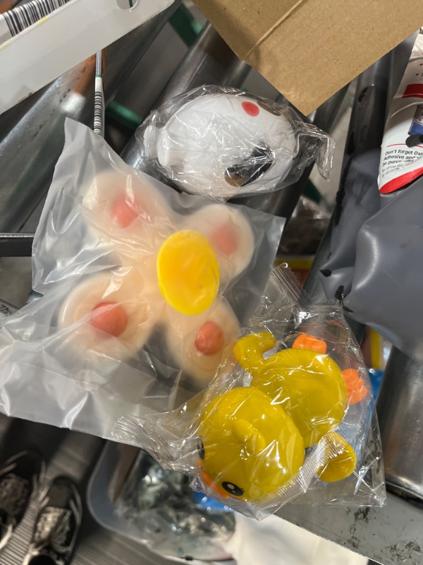 Photo 1 of BUNDLED NONREFUNDBALE ART SQUAD Vannah 10-inch Doll & Accessories +FUNNY BATH TOYS +WATER BALLOON