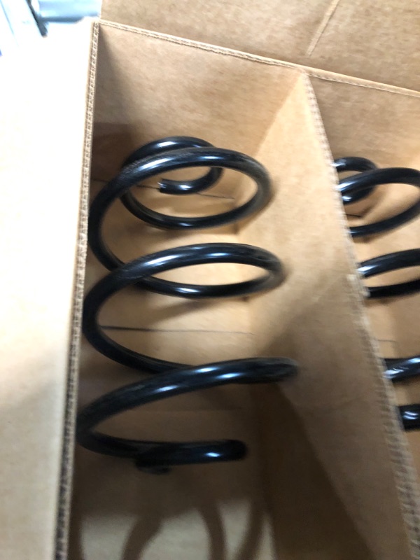 Photo 4 of MOOG 80659 Coil Spring Set