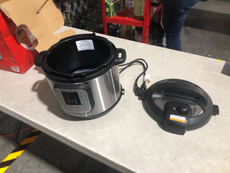 Photo 2 of ***NOT FUNCTIONAL - FOR PARTS - SEE NOTES - NONREFUNDABLE***
Instant Pot Duo 7-in-1 Electric Pressure Cooker