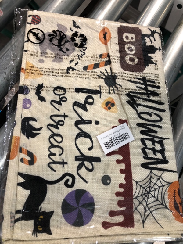 Photo 1 of 13x17 HALLOWEEN DECORATIONS 
2 PACK 