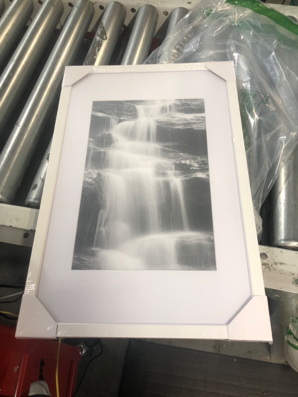 Photo 2 of *No Stock Photo*18x12 white frame 2 pack 