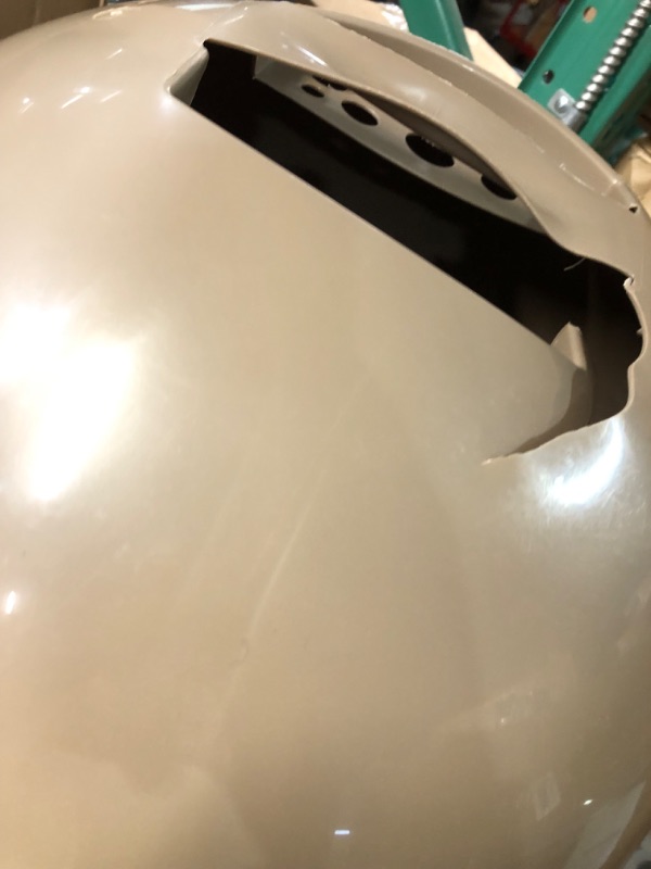 Photo 1 of ***Cracks in top of dome** Petmate Booda Clean Step Cat Litter Box Dome