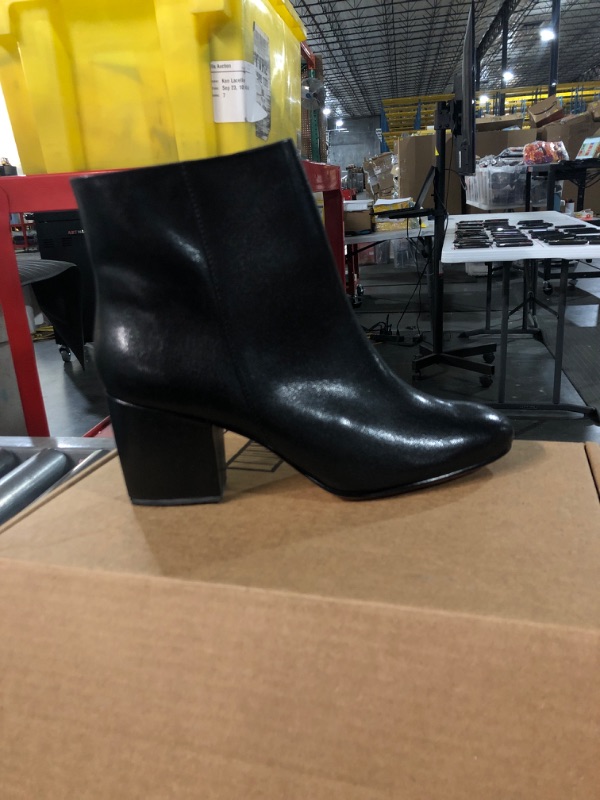 Photo 1 of BLACK POINTED BOOTS SIZE 6