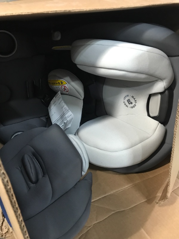 Photo 5 of *used*
Maxi-Cosi Pria All-in-One Convertible Car Seat, rear-facing, from 4-40 pounds; forward-facing to 65 pounds; and up to 100 pounds in booster mode