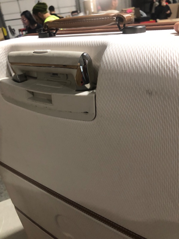 Photo 10 of *MINOR DAMAGE*
DELSEY Paris Chatelet Hardside Luggage with Spinner Wheels, Champagne White, 28 Inch