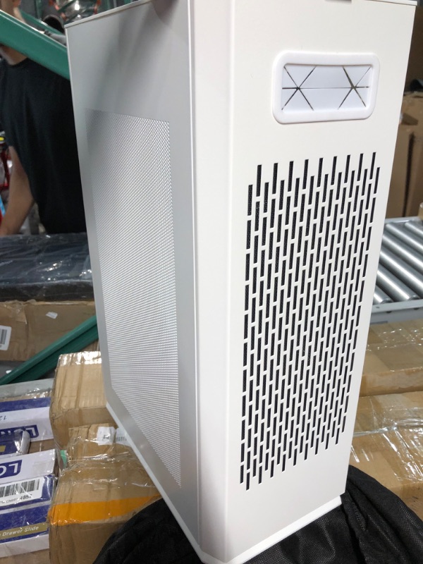 Photo 5 of RAIJINTEK OPHION Elite White, Mini ITX PC Case, Mesh Side Panel with Dust Filter, Triple-Slot GPU, with one 120mm Fan (0R20B00221)