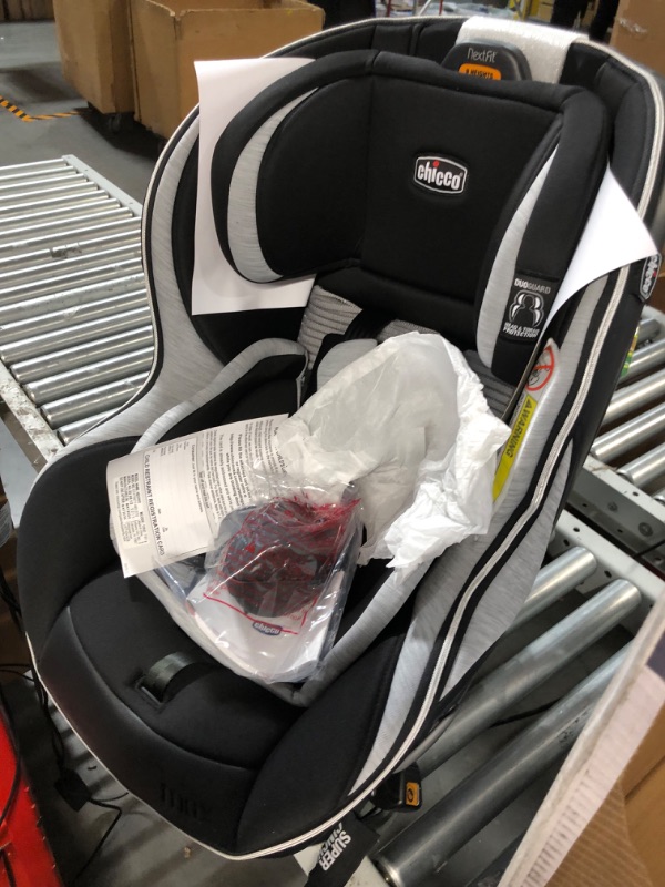 Photo 2 of [USED]
Chicco NextFit Max Zip Air | Convertible Car Seat| Rear-Facing Seat for Infants 12-40 lbs. | Forward-Facing Toddler Car Seat 25-65 lbs. 