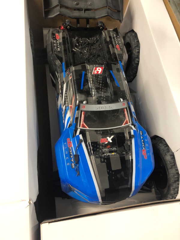Photo 4 of (READ NOTES) ARRMA RC Truck 1/8 KRATON 6S V5 4WD BLX Speed Monster Truck with Spektrum Firma RTR, Red, ARA8608V5T1