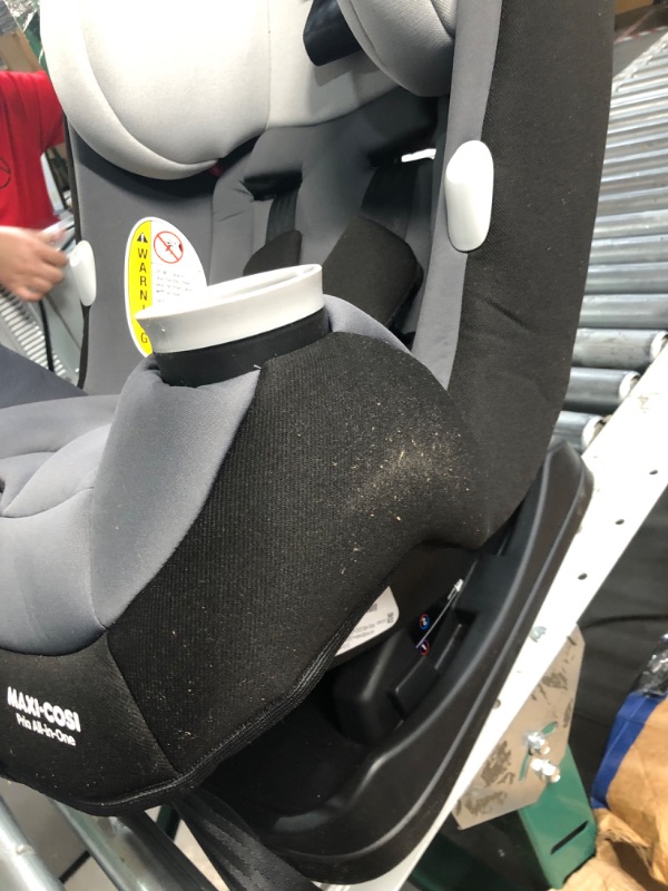 Photo 3 of **USED SEE PICS** Maxi-Cosi Pria All-in-One Convertible Car Seat, rear-facing, from 4-40 pounds; forward-facing to 65 pounds; and up to 100 pounds in booster mode, Blackened Pearl