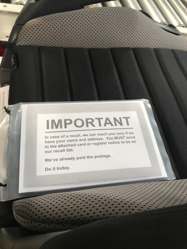 Photo 1 of Chicco GoFit Backless Booster Car Seat, Travel Booster Seat for Car, Portable Car Booster Seat for children 40-110 lbs. 