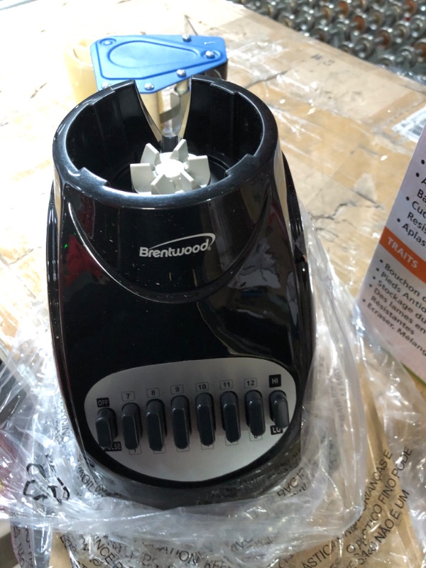 Photo 2 of **LOOKS NEW- UNABLE TO TEST**
Brentwood JB-920B 12-Speed + Pulse Blender with Glass Jar, Black