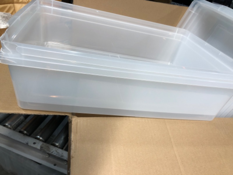 Photo 2 of (Minor Damage/See Notes) IRIS USA 28 Qt. Plastic Storage Container Bin with L Lid,  28 Qt. - 6 Pack, Clear