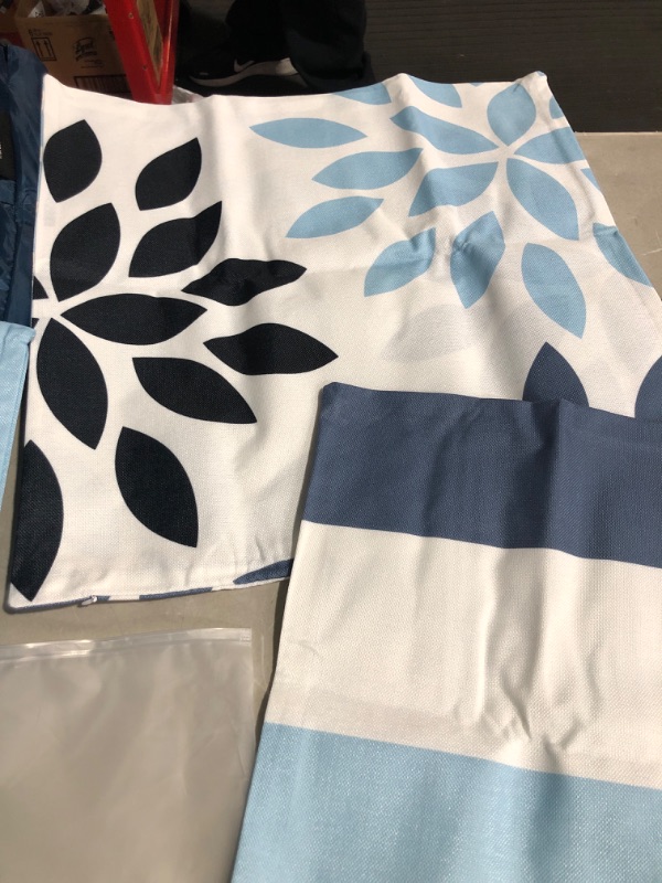 Photo 4 of * used * see all images * 
Guhoo Set of 4 Home Geometric Light Blue Modern Abstract Decorative Throw Pillow Covers 