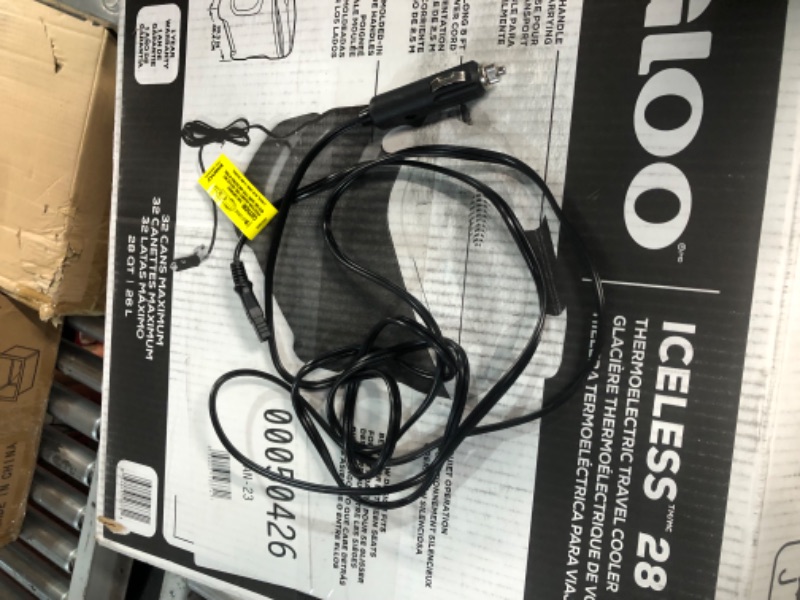 Photo 4 of **DOES NOT WORK**
Igloo Thermoelectric Iceless Electric Plug-in 12V Coolers 28 Qt Iceless Gray