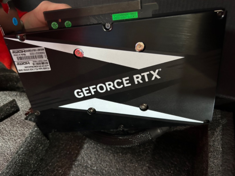 Photo 5 of GALAX GeForce RTX™ 4090 Hydro, Xtreme Tuner App Control, 360mm AIO Liquid Cooler/24GB, GDDR6X, 384-bit, DP*3/HDMI 2.1/DLSS 3/Gaming Graphics Card