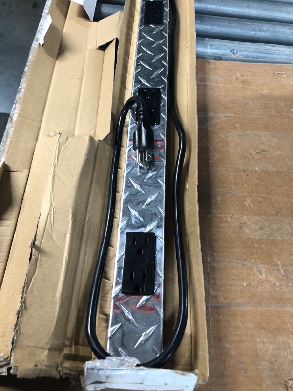 Photo 2 of [READ NOTES]
Wiremold Plugmold PM48TC 10-Outlets Power Striip - 10 x AC Power - 6 ft Cord - 15 A Current - 125 V AC Voltage - Wall Mountable