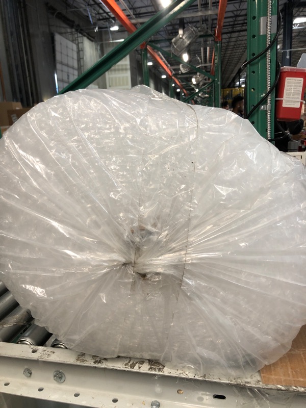 Photo 4 of MINOR BENDS IN ITEM** Amazon Basics Perforated Bubble Cushioning Wrap - Medium 5/16", 24-Inch x 100-Foot Long Roll