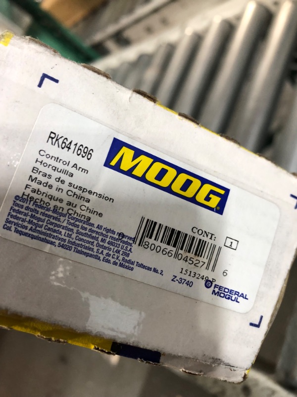 Photo 5 of MOOG RK641696 Suspension Control Arm rear left lower rearward