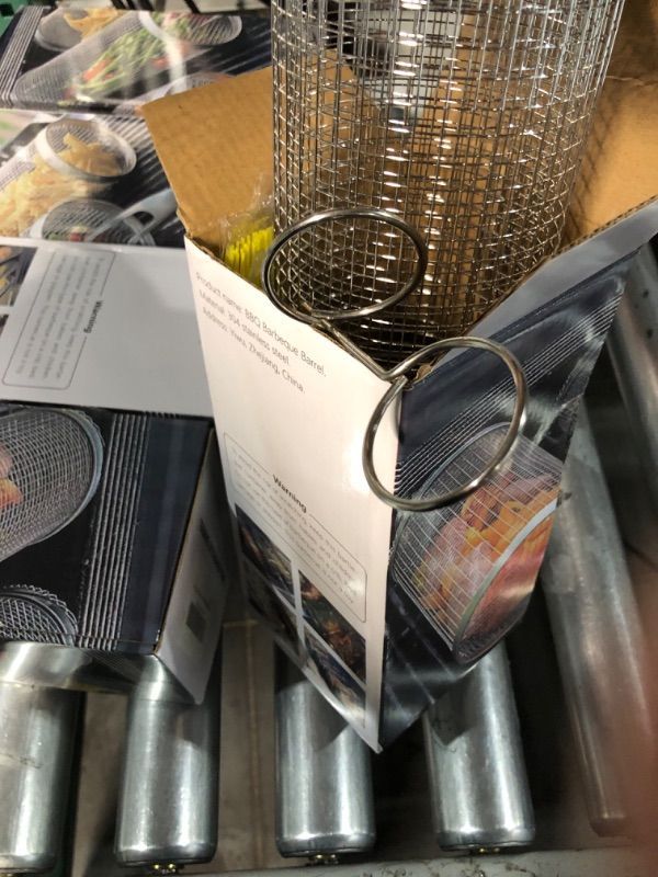 Photo 1 of *2 Pack*Missing cleaning brush
WEERSHUN 2023 Rolling Grilling Basket - bright 304 Round Stainless Steel (2pcs 7.8x3.54x3.54 inch)