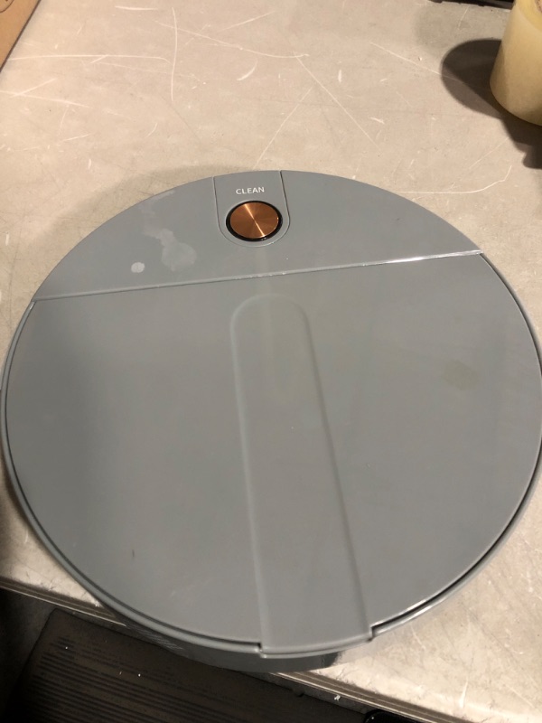 Photo 2 of * wont hold a charge * sold for parts/repair * 
Vactidy Robot Vacuum with 2000Pa Suction Power, 2.4GHz WiFi/App/Alexa/Siri Control, Self-Charging Robotic Vacuum Cleaner 