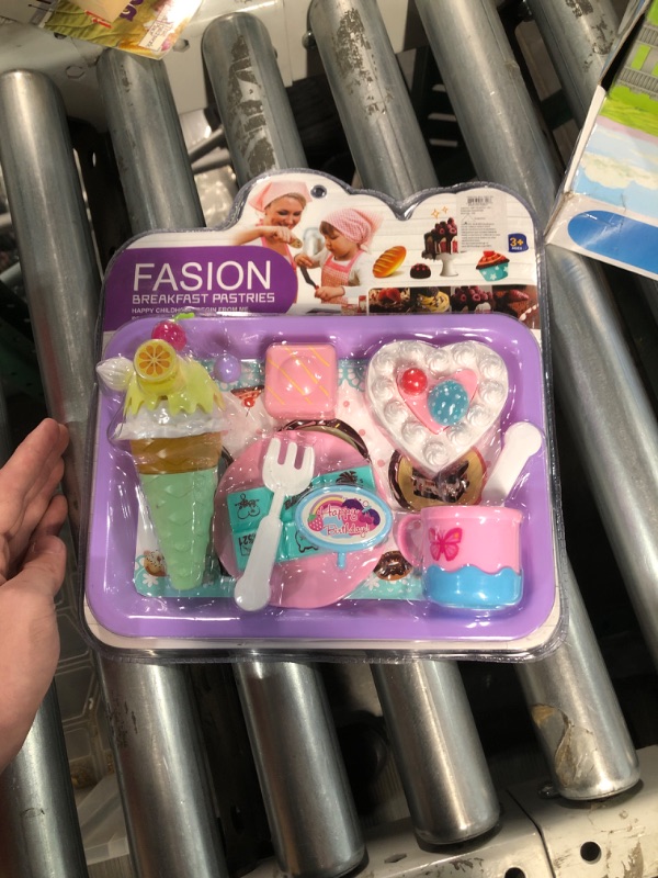 Photo 1 of Fashion breakfast pastries child birthday kit