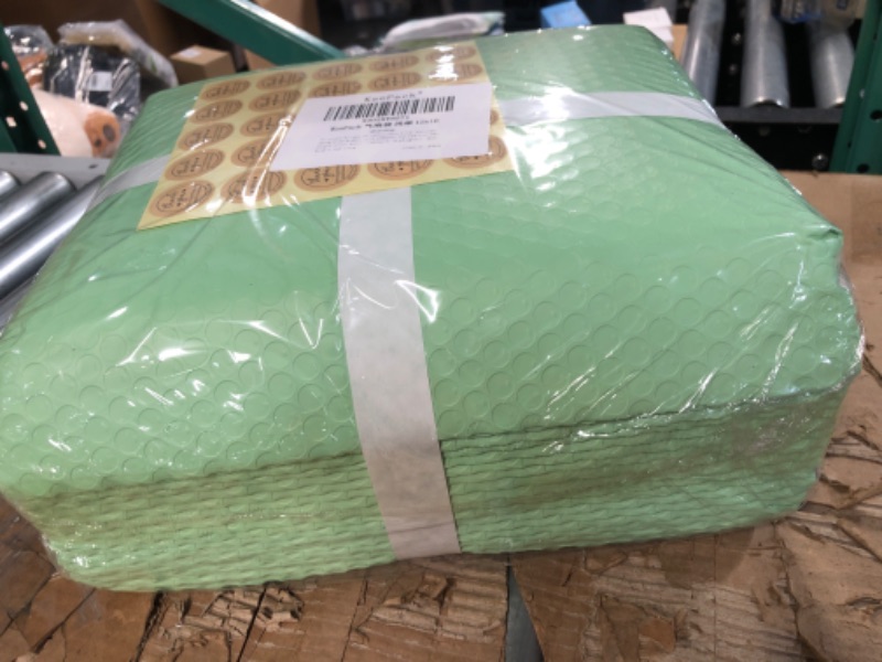 Photo 2 of KeePack Bubble Mailers 12x10 Inch,Light Green,