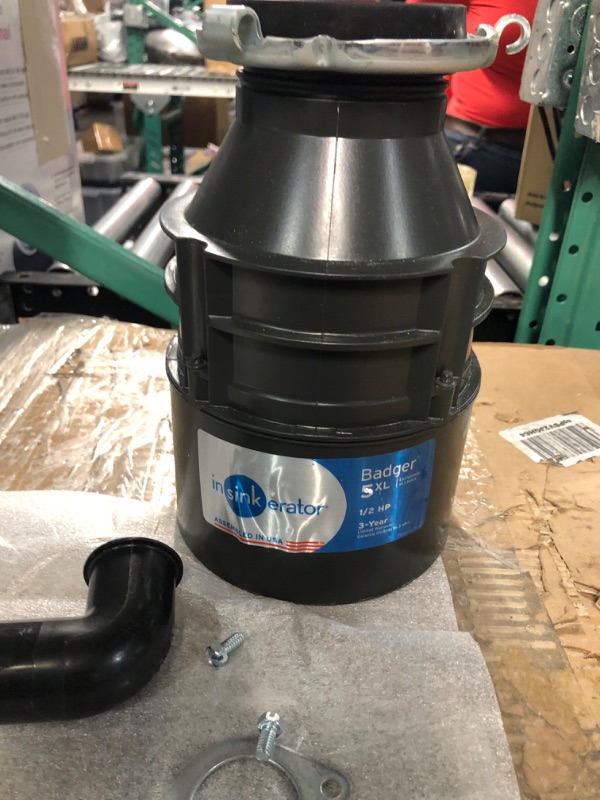 Photo 5 of **FOR PARTS ONLY**
InSinkErator Standard Series Badger 5XL Garbage Disposal - 1|2 Horse Power
