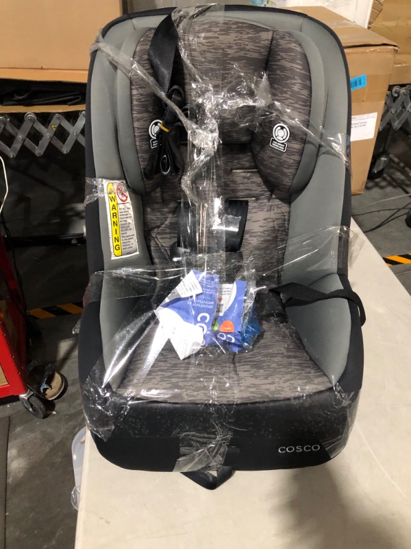 Photo 5 of Cosco Mighty Fit 65 DX Convertible Car Seat (Heather Onyx Gray)