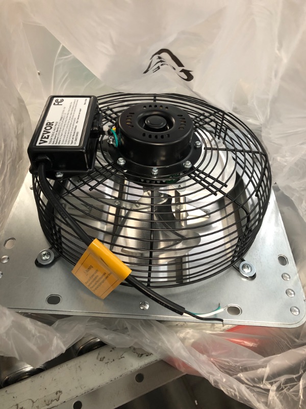 Photo 6 of Stock photo for reference
VEVOR Shutter Exhaust Fan, 10'' with Temperature Humidity Controller, EC-motor, 940 CFM, 