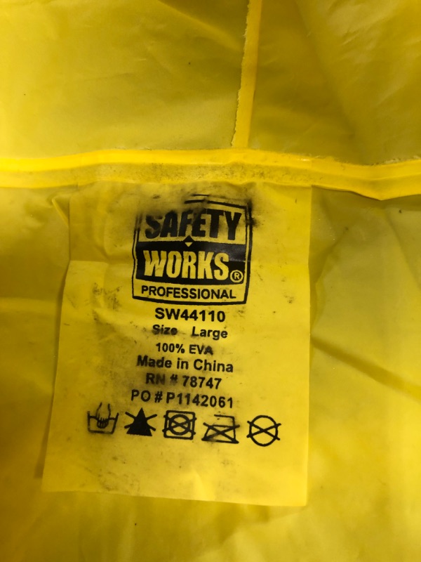 Photo 4 of **PARTS ONLY** Safety Works 2-Piece Men's Large Yellow Rain Suit Large