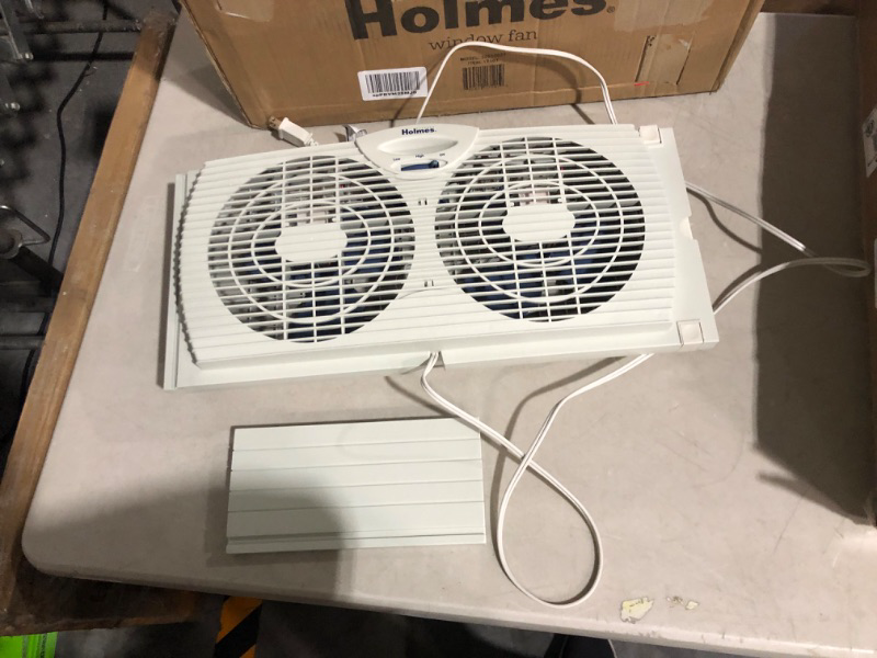 Photo 1 of *SEE NOTES* HOLMES Dual Blade Manual Window Fan, White, One Size 2022 Manual Control
