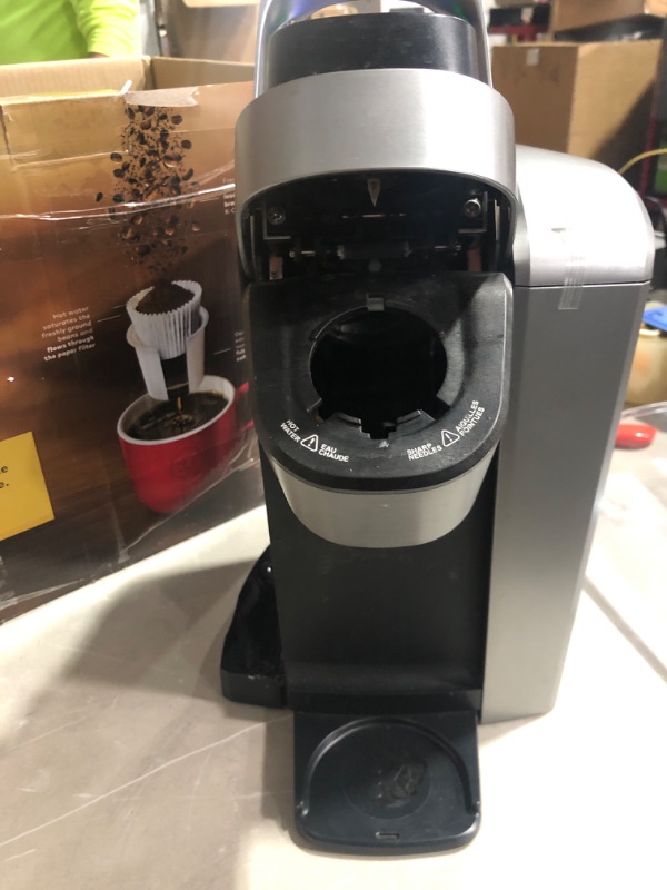 Photo 3 of **NON REFUNDABLE NO RETURNS**
*PARTS ONLY* used * see all images * 
Keurig K-Elite Coffee Maker, Single Serve K-Cup Pod Coffee Brewer, With Iced Coffee Capability, Brushed Slate