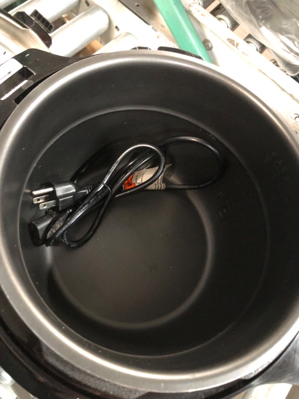 Photo 4 of **PARTS ONLY** 
MasterChef Electric Pressure Cooker 10 in 1 Instapot Multicooker 6 Qt, Slow Cooker