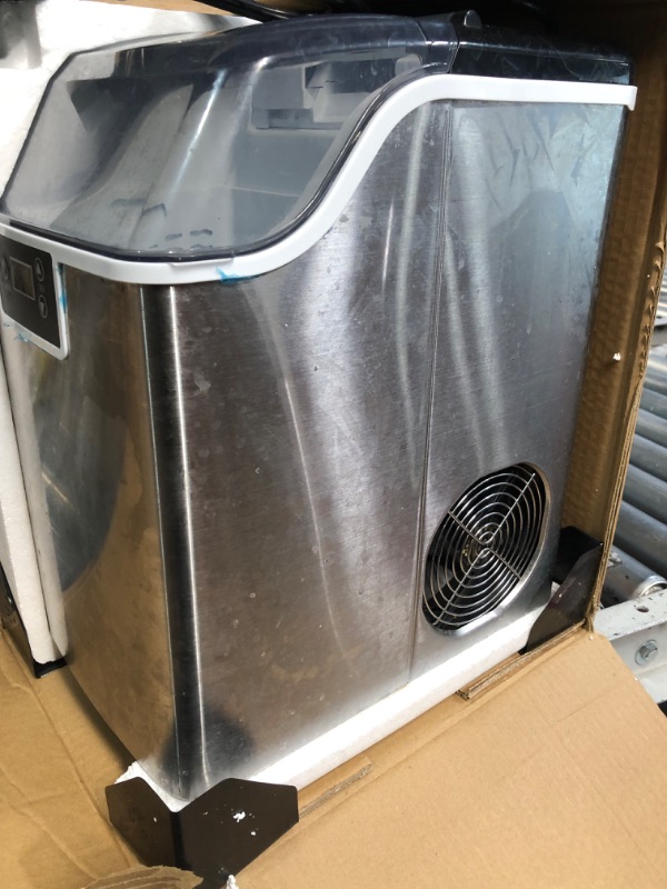 Photo 4 of **USED/DIRTY**
OUTGAVA Nugget Ice Maker Countertop Compact Ice Making Machine with Auto-Cleaning Function, 44Lbs in 24 Hours,Portable Pellet Ice Maker Machine with Ice Scoop and Basket for Home/Office/Bar/Party 15.3x13.2x9.4in Silver 1