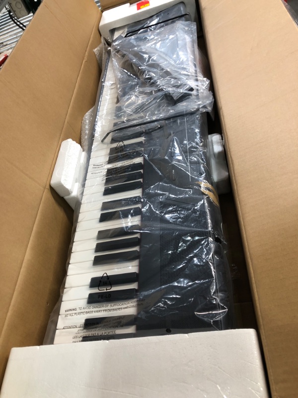 Photo 3 of Alesis Recital – 88 Key Digital Piano Keyboard with Semi Weighted Keys, 