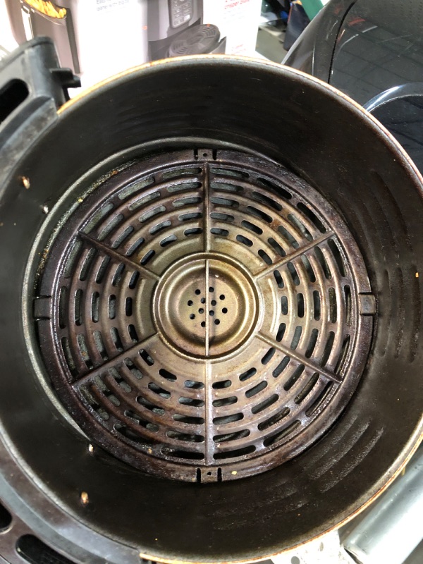 Photo 1 of **PARTS ONLY/NON-REFUNDABLE**
Ninja AF101 Air Fryer that Crisps, Roasts, Reheats, & Dehydrates,